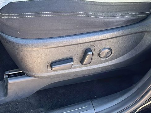 Used 2022 Hyundai Palisade SEL w/ Convenience Package image 11