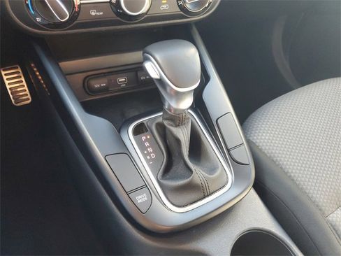 Certified 2021 Kia Soul X-Line image 29