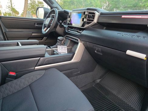 New 2026 Toyota Tundra SR5 AWD/4WD image 13