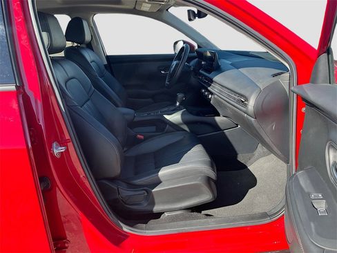 Used 2024 Honda HR-V EX-L image 28