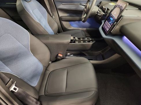 New 2026 Volvo EX30 Plus image 3