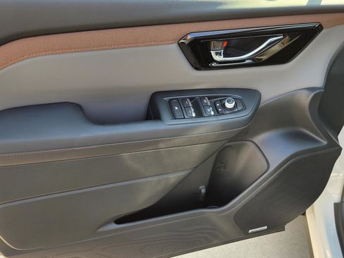 New 2025 Subaru Forester Sport image 4