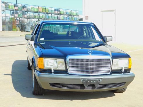 Used 1991 Mercedes-Benz 420 SEL image 10