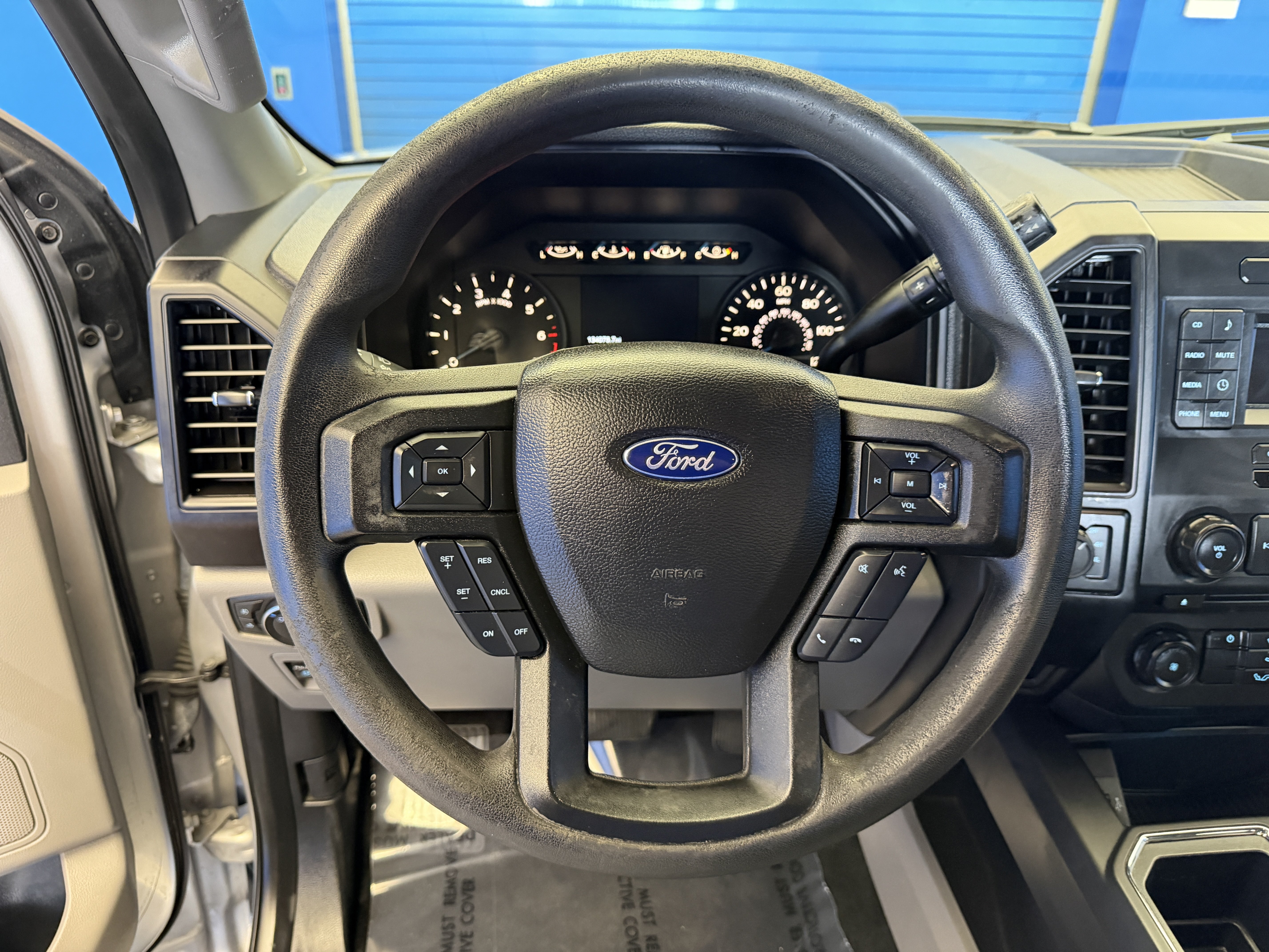 Used 2017 Ford F150 XL w/ Equipment Group 101A Mid AWD/4WD image 14