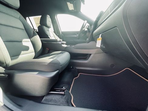 New 2026 GMC Terrain AT4 w/ Technology Package II image 27