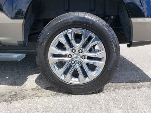 Used 2025 Ford F150 King Ranch AWD/4WD image 36