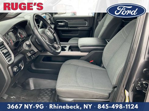 Used 2022 RAM 2500 Big Horn w/ Level C Equiment Group image 18