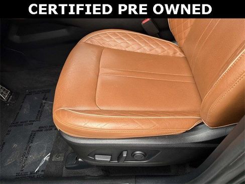 Used 2021 Kia Sorento SX Prestige image 12