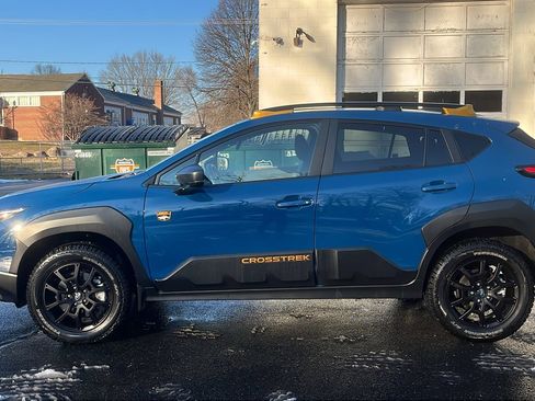 Certified 2025 Subaru Crosstrek 2.5i Wilderness image 9