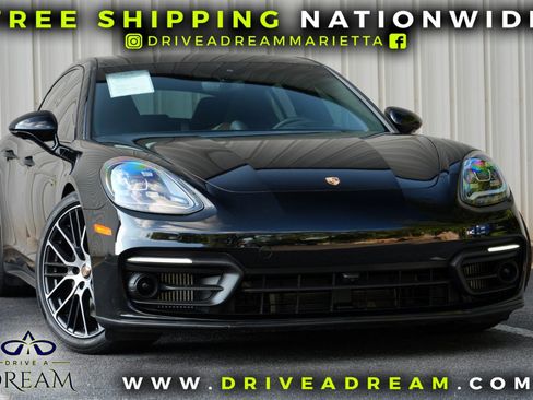 Used 2022 Porsche Panamera 4S w/ Premium Package AWD/4WD image 2