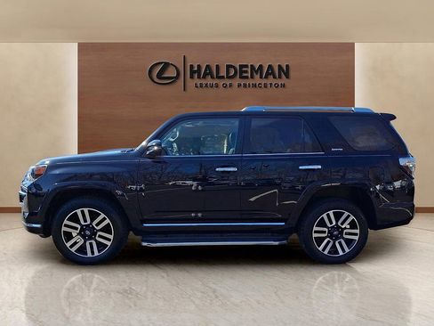 Used 2018 Toyota 4Runner Limited image 4