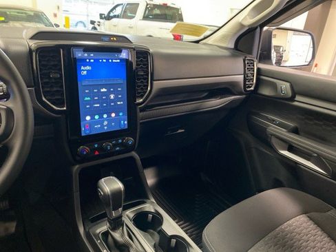 Certified 2024 Ford Ranger XLT w/ Technology Package image 12
