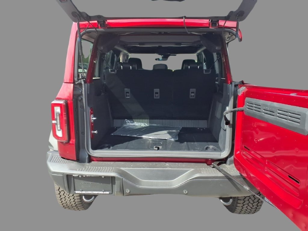New 2026 Ford Bronco Badlands w/ Sasquatch Package AWD/4WD image 8