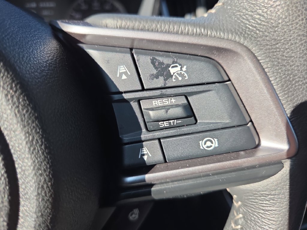 Certified 2025 Subaru Outback Limited AWD/4WD image 32