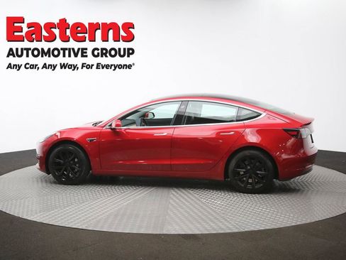 Used 2019 Tesla Model 3 Standard Range image 59