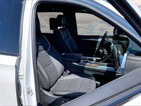 Certified 2025 Cadillac Escalade Sport Platinum AWD/4WD image 30