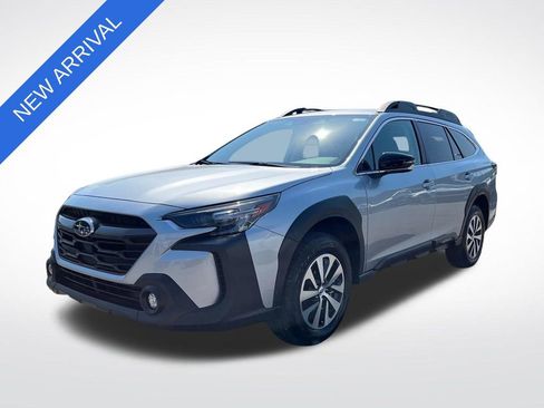 Used 2025 Subaru Outback Premium w/ Popular Package #1A AWD/4WD image 7
