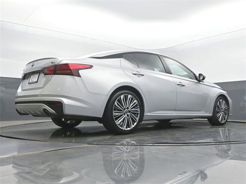 Used 2023 Nissan Altima 2.5 SL image 51