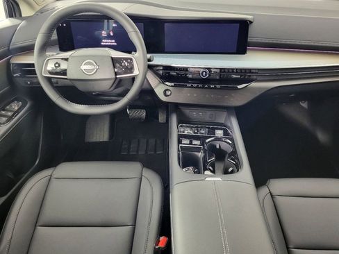 New 2025 Nissan Murano SL image 14