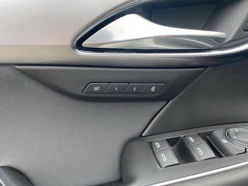 Certified 2025 Buick Envision Sport Touring image 20