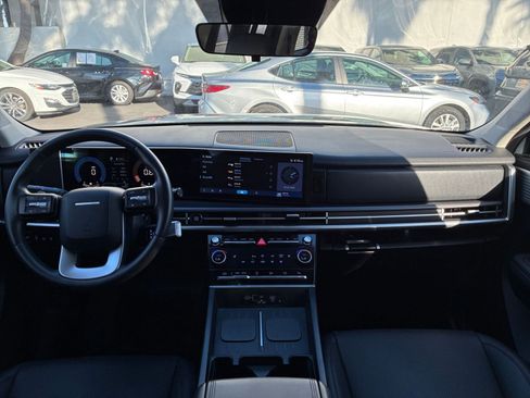Used 2025 Hyundai Santa Fe SEL FWD image 36