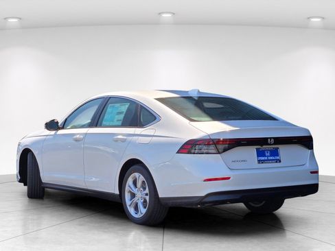 New 2026 Honda Accord LX image 4