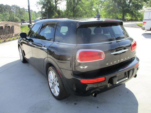 Used 2017 MINI Cooper Clubman S image 11