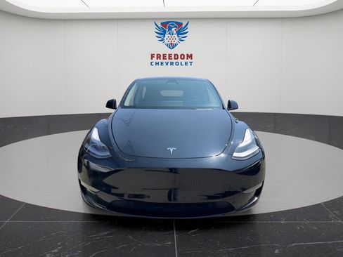 Used 2023 Tesla Model Y Long Range AWD/4WD image 27
