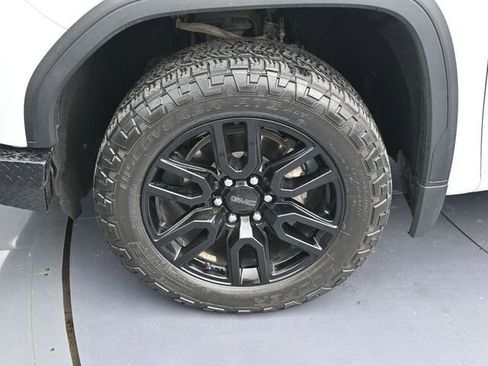 Used 2023 GMC Sierra 1500 Pro w/ Graphite Edition AWD/4WD image 25