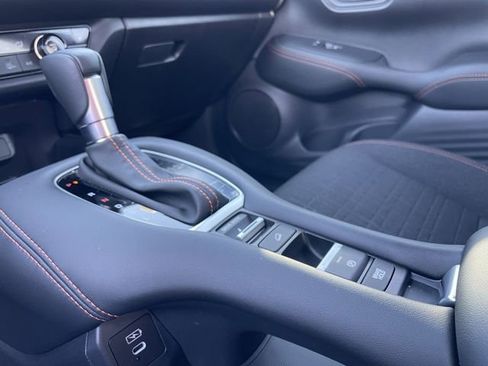 Certified 2026 Honda HR-V Sport image 21