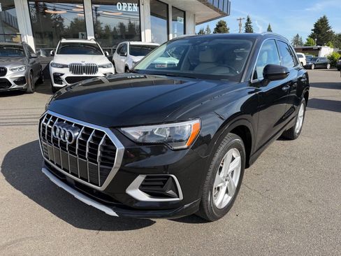 Used 2020 Audi Q3 2.0T Premium AWD/4WD image 1