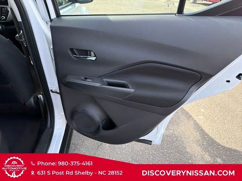 Certified 2024 Nissan Kicks SV image 33