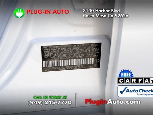 Used 2022 Lexus IS 300 w/ Premium Package RWD image 8