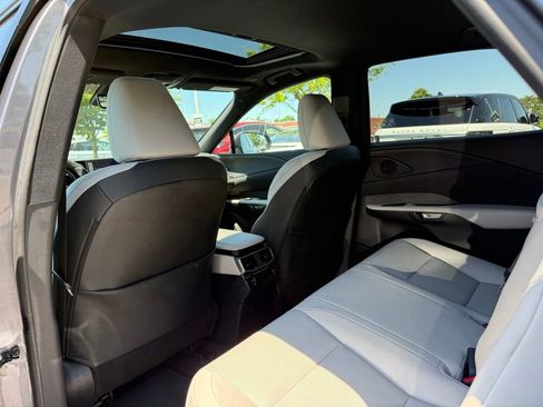 Used 2023 Lexus RX 350h w/ Accessory Package (2T) AWD/4WD image 16