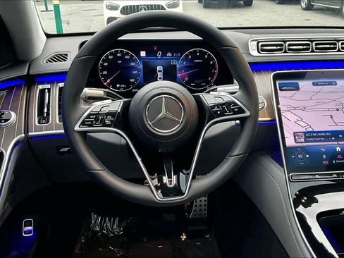 Used 2021 Mercedes-Benz S 580 4MATIC Sedan image 6