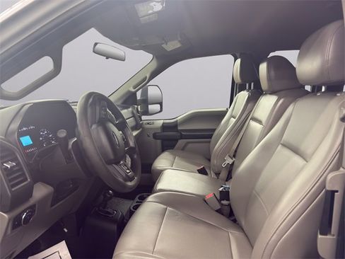 Used 2017 Ford F250 XL w/ Power Equipment Group image 9