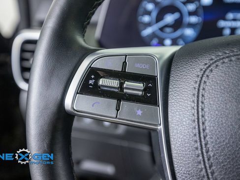 Used 2025 Kia Telluride SX Prestige AWD/4WD image 14