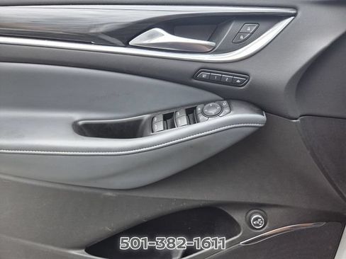 Used 2018 Buick Enclave Premium FWD image 29