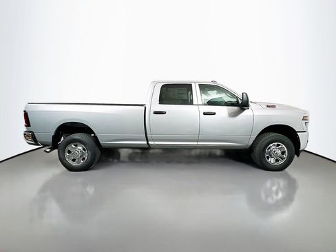 New 2026 RAM 2500 Tradesman w/ Chrome Appearance Group image 20