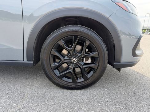 Certified 2025 Honda HR-V Sport image 12