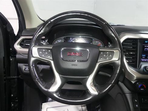 Used 2018 GMC Acadia Denali w/ Technology Package image 32