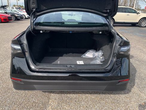 New 2026 Nissan Sentra S w/ Floor Mat Package image 5