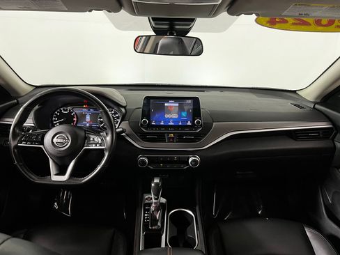 Used 2024 Nissan Altima 2.5 SR image 23