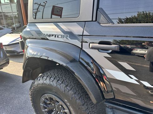 Used 2024 Ford Bronco Raptor AWD/4WD image 9