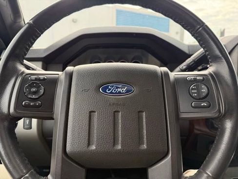 Used 2016 Ford F250 Lariat w/ Lariat Ultimate Package image 17