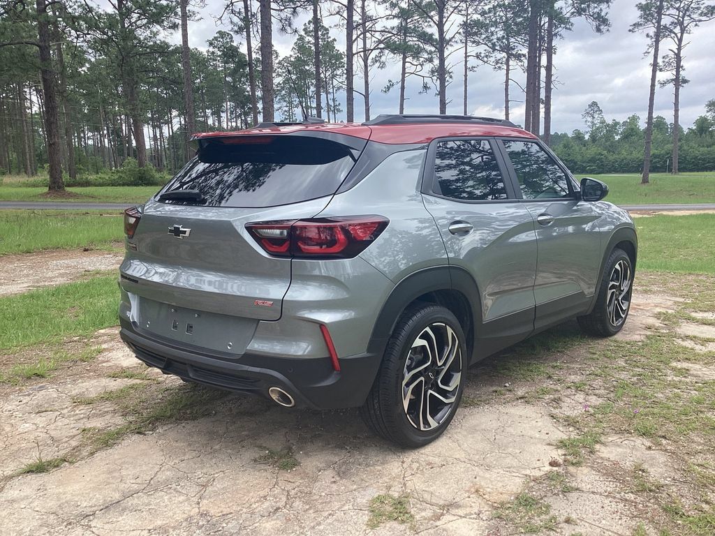 New 2026 Chevrolet TrailBlazer RS w/ Convenience Package FWD image 5