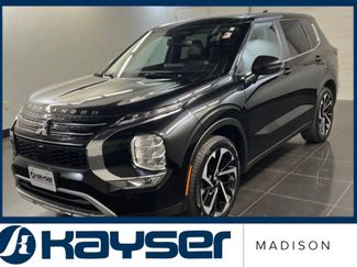Used 2024 Mitsubishi Outlander SE AWD/4WD video 1