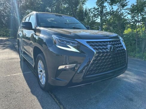 Used 2021 Lexus GX 460 w/ Accessory Package AWD/4WD image 1