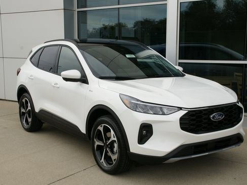 New 2026 Ford Escape ST-Line Select w/ Tech Pack #2 image 7