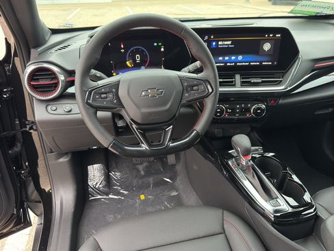 New 2026 Chevrolet Trax RS w/ Driver Confidence Package FWD image 12